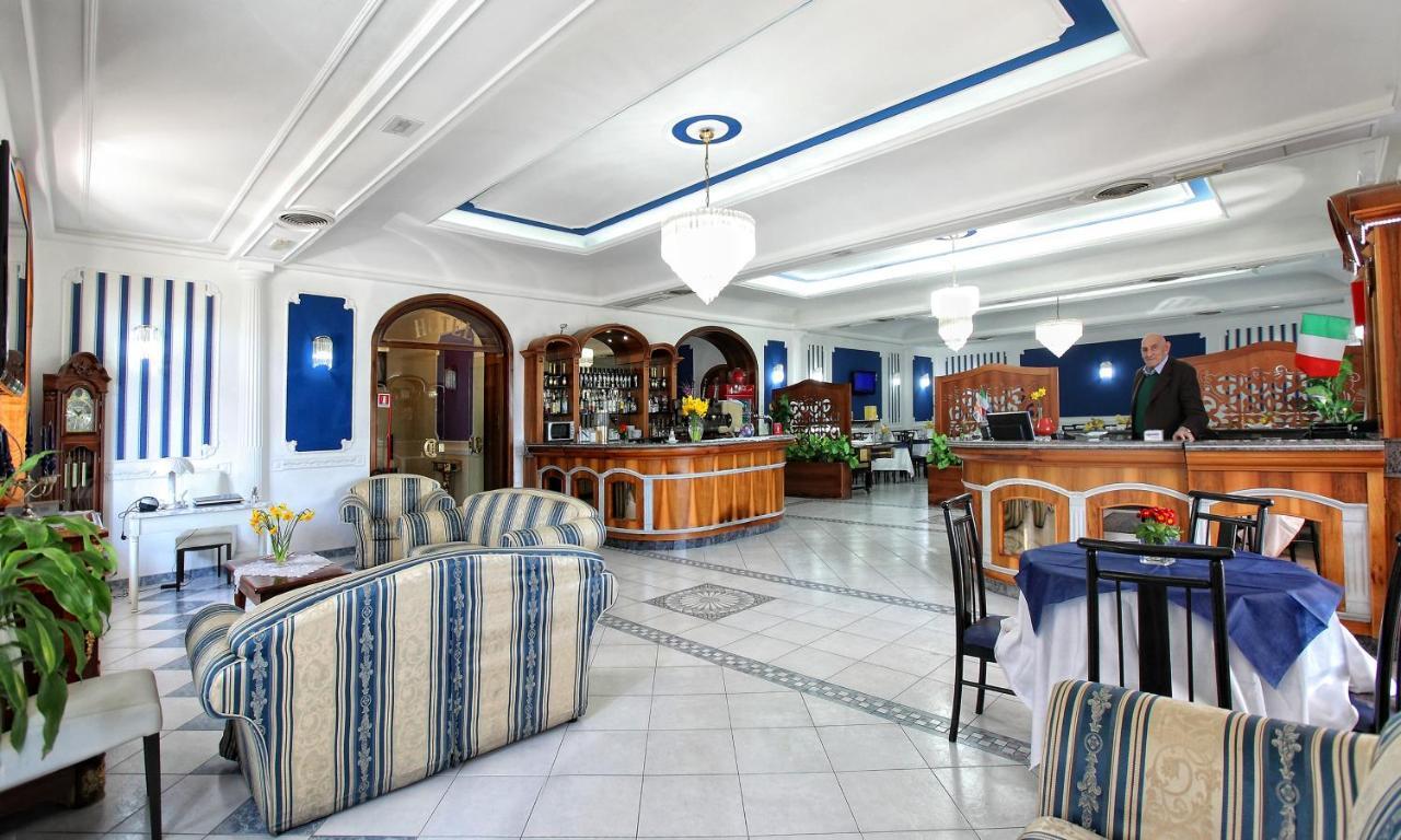 Caivano Il Tricolore מראה חיצוני תמונה